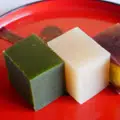 Yokan matcha, small sweet dessert made with agar-agar.